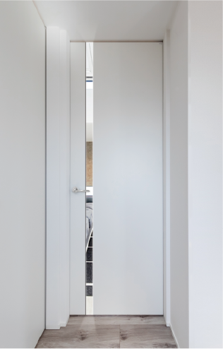 White Limited（ホワイトリミテッド）| FULL HEIGHT DOOR Product