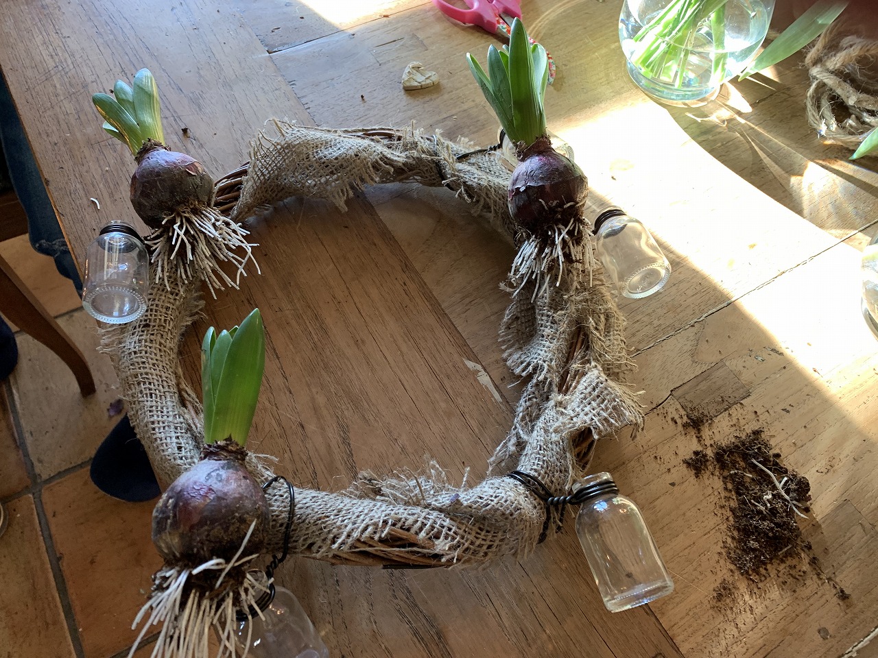生花でのリース作りを体験して来ました Kamiya Magazine 生花でのリース作りを体験して来ました Kamiya Magazine